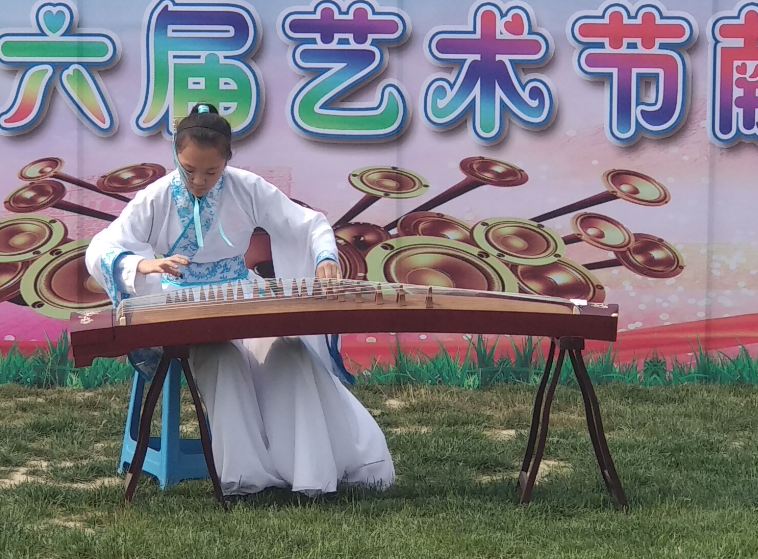 古筝《渔舟晚唱》”